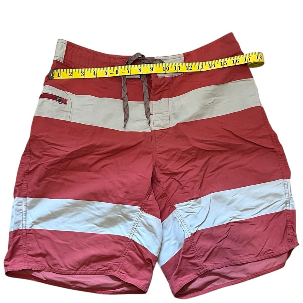 Patagonia Men's Swim Board Shorts, Size 32 - Picture 3 of 6